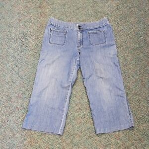 Chico's Platinum Light Blue Wide-Leg Jeans Preloved
